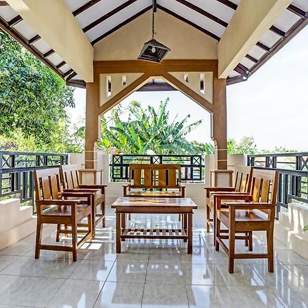 Oyo 91261 Cita Suraya Homestay Banyuwangi  Eksteriør billede
