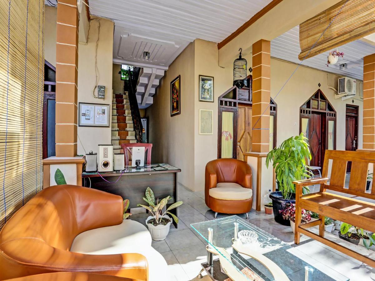 Oyo 91261 Cita Suraya Homestay Banyuwangi  Eksteriør billede