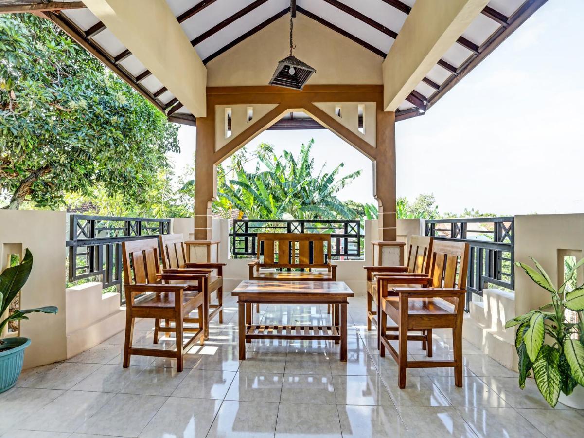 Oyo 91261 Cita Suraya Homestay Banyuwangi  Eksteriør billede