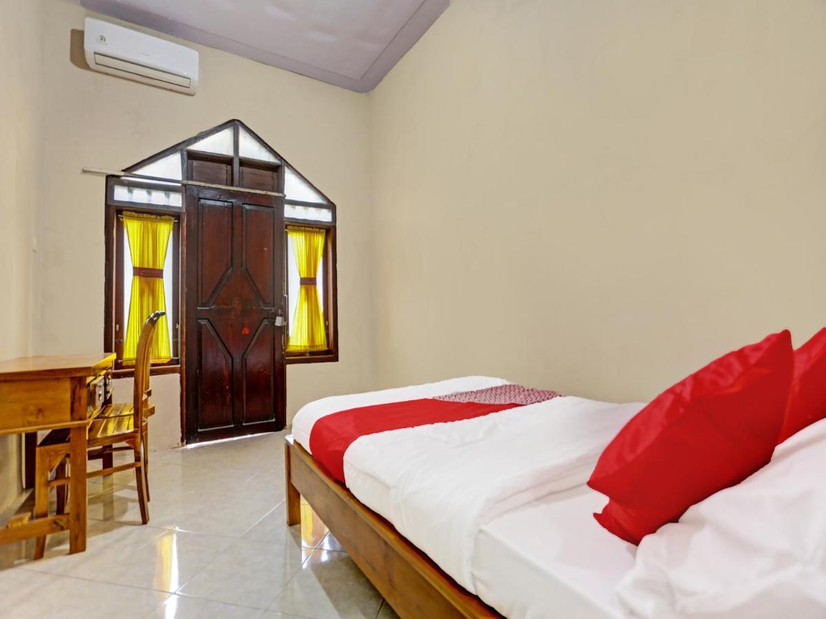 Oyo 91261 Cita Suraya Homestay Banyuwangi  Eksteriør billede